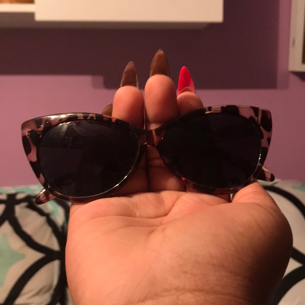 Printed sunglasses